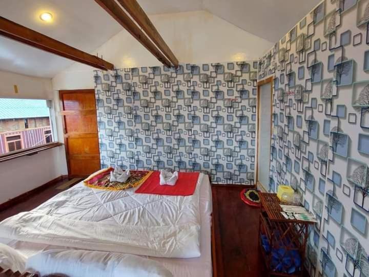 Xl Guest House & Restaurant Sihanoukville Esterno foto